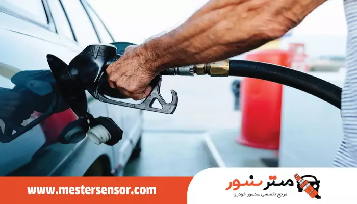 پرکردن بیش از حد باک عامل بروز بوی بنزین